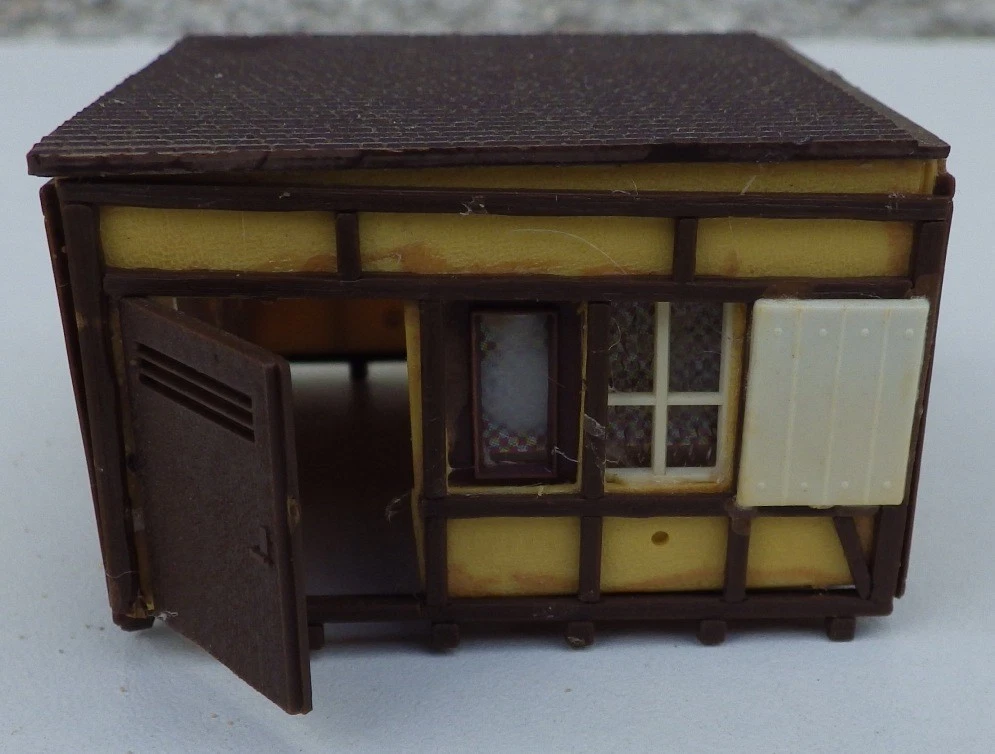 2 Petites Maisons Décor Pour Circuit Train HO Vintage - Modélisme Ferroviaire, Occasion
