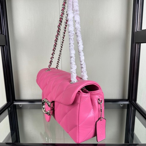 COACH CP150 Tabby Shoulder Bag 26 with Pillow Quilting Nappa Leather Pink Women - Picture 4 of 10