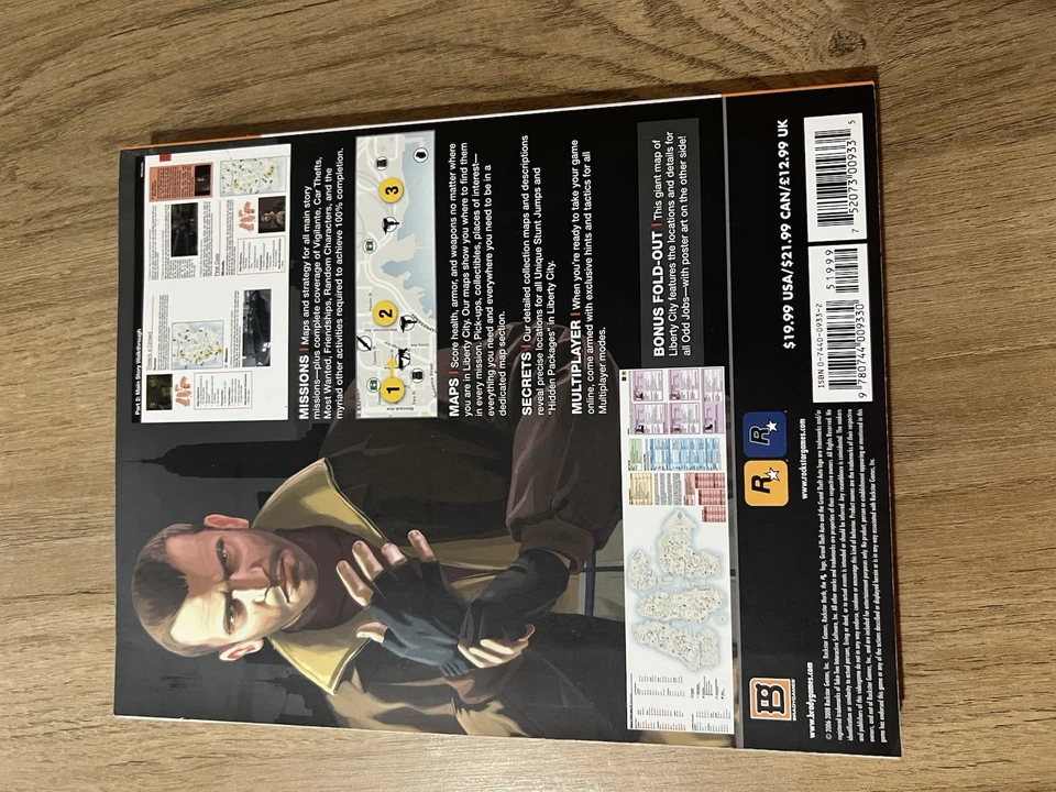 Grand Theft Auto: IV Official Strategy Guide With Map/Poster By BRADYGAMES, VGC - Image 3 of 4