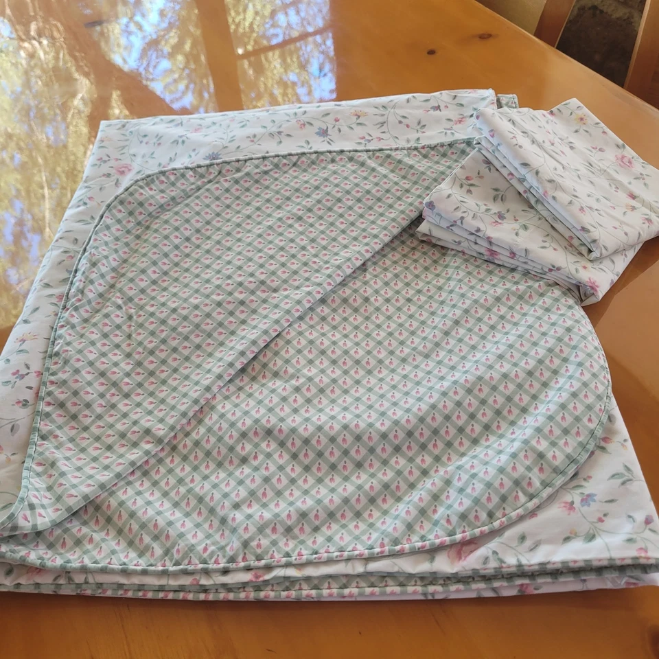 Coming Home Full Duvet Cover & 2 Shams Green & Pink Floral 80x90 - Image 3 of 4