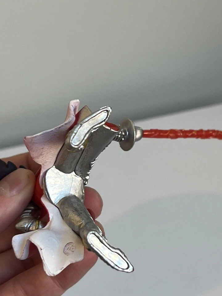 Figura con lanza PAPO Era Medieval Rojo y Blanco Rey Dragón Caballero 2006 Foto 3 de 3