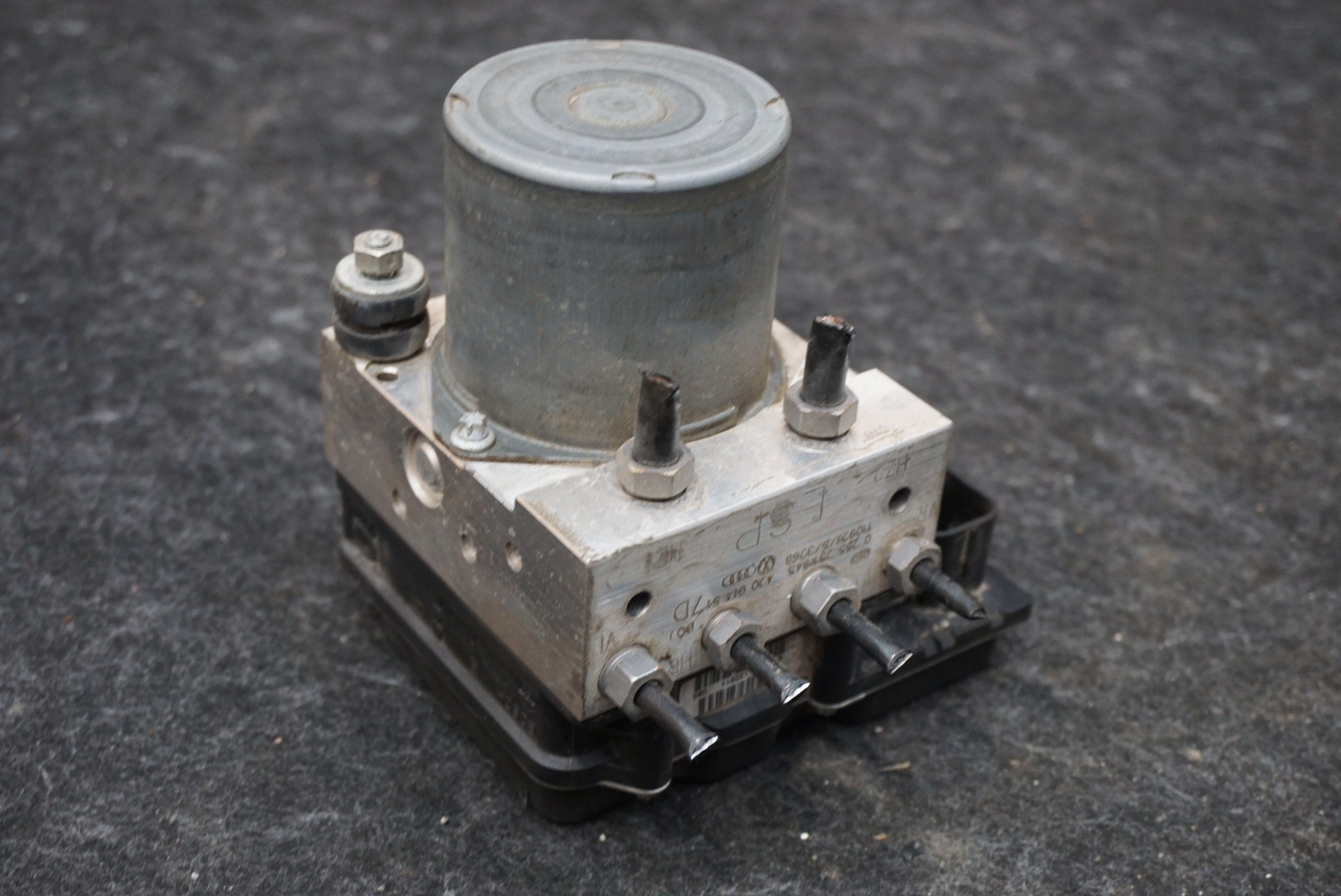 Anti Lock Brake ABS Pump Module Modulator Valve 420614514D Audi R8 Type 42 10-13