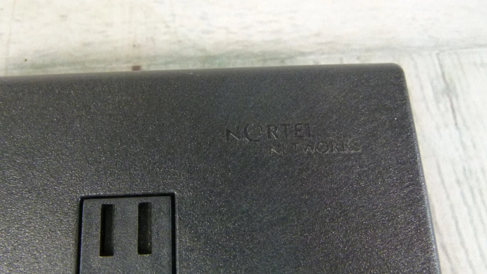 Lote de 2 - Nortel Networks NTMN68AA780 ATA carbón en caja M3900 Foto 3 de 4