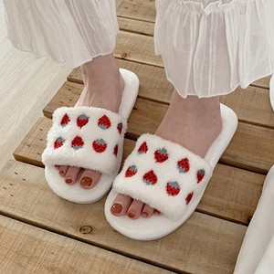 cute slippers for women