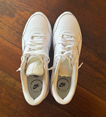Nike Air Max SC Leather Men s Low Top Lace-Up Athletic Sneaker Triple White