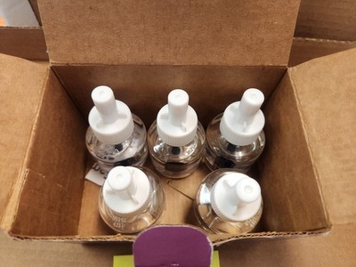 Comfort Zone Multi-Cat Calming Diffuser Refill Pheromone Refills 5 Pack