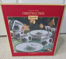 Spode Christmas Tree 12-Piece Set - Dinner Plate 10.5", Salad Plate 8", Mug 9 oz