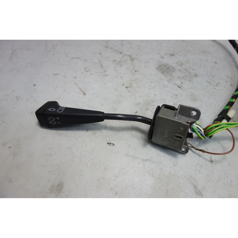 BMW E28 1982-1985 Serie 5 Interruptor de columna de señal de giro temprana Tallo OEM Foto 2 de 3