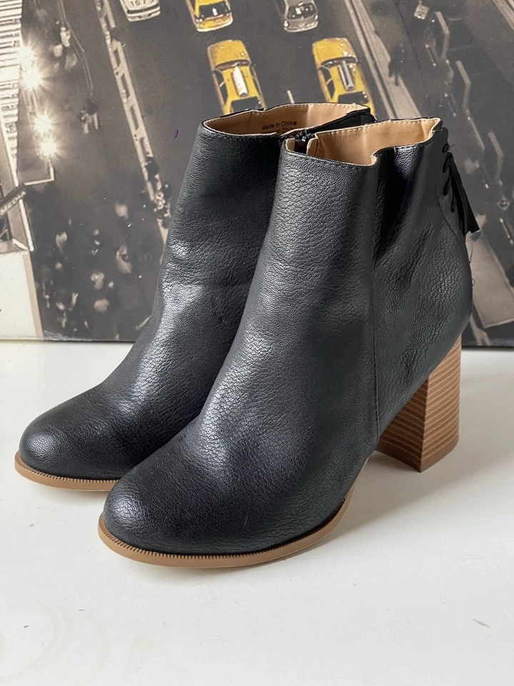 CALL IT SPRING Ladies Black High Heel Tasseled Ankle Boots UK 7, EU 40 - Image 2 of 4