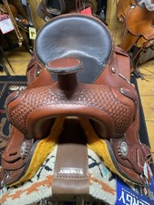Circle L Western Saddle 16  
