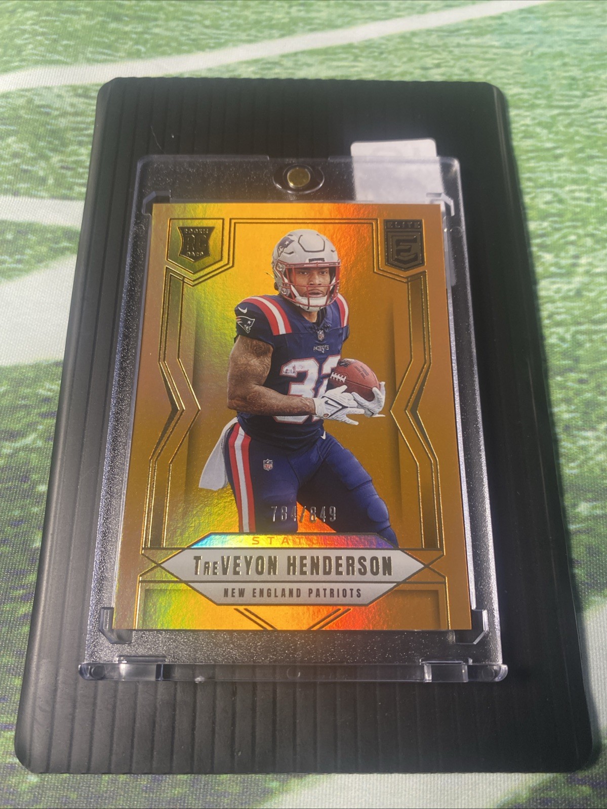 2025 Donruss Elite-Rookies Treveyon Henderson #152 Status Metallic Orange /849