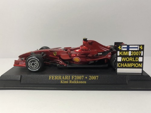 Pitboard 1:43/1:18 (Pizarra F1) / Kimi Raikkonen (Ferrari) 2007 World Champion - Imagen 3 de 13
