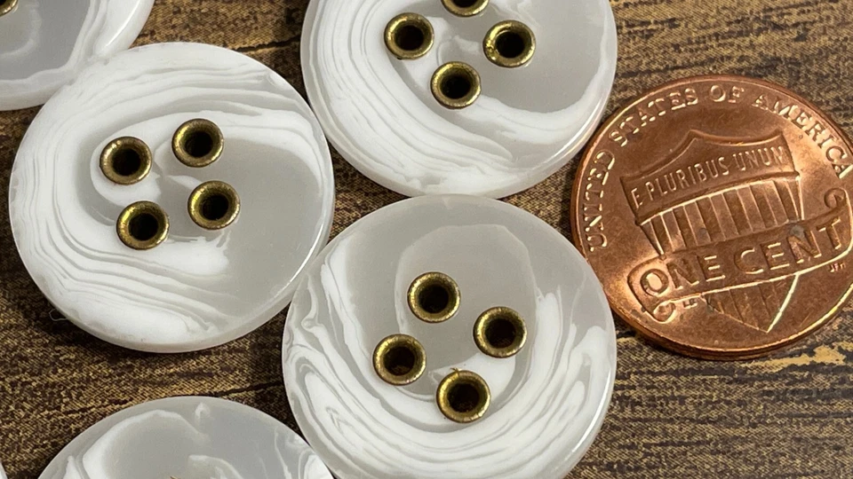 8 botones de metal vintage NOS de plástico blanco roto y latón tono 13/16" 20 mm 13607 Foto 4 de 4