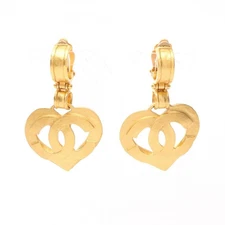 CHANEL COCO Mark Heart clip Earring Gold Plated Used