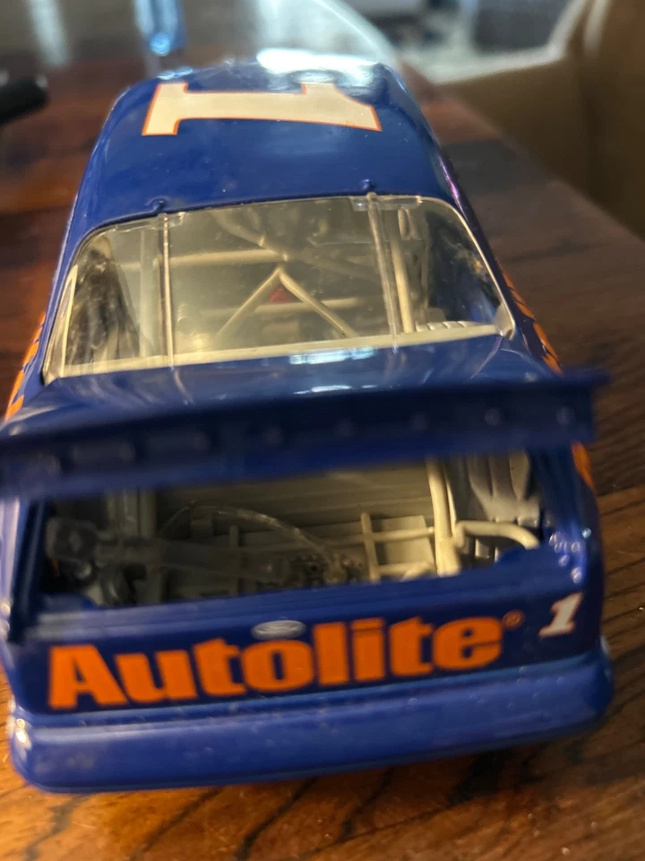 jeff gordon #1 thunderbird die cast car - Image 3 of 4