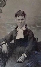 ORIGINAL! INDIAN WARS ERA WOMAN 1/6 PLATE TINTYPE PHOTOGRAPH c1880's