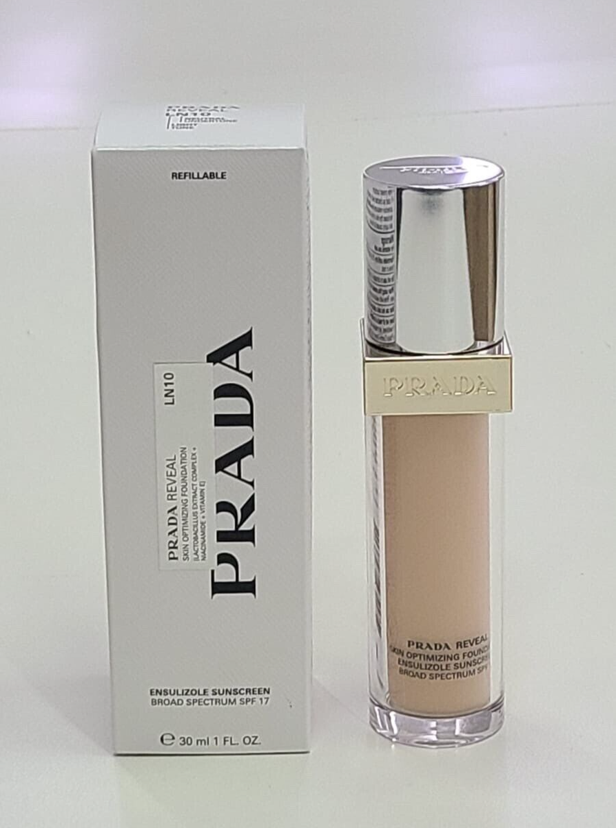 Prada Reveal Skin Optimazing Foundation LN10 Sunscreen SPF17 Prada Reveal Skin Optimazing Foundation LN10 Sunscreen SPF17
