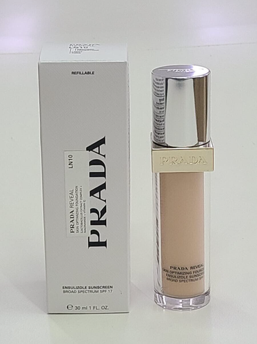 Prada Reveal Skin Optimazing Foundation LN10 Sunscreen SPF17 Refillable 1 fl oz