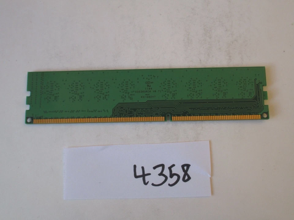 Crucial CT25664BA1339.M8FR 2Gb PC3-10600 1333Mhz DDR3 Desktop Memory RAM (4358) - Image 2 of 2