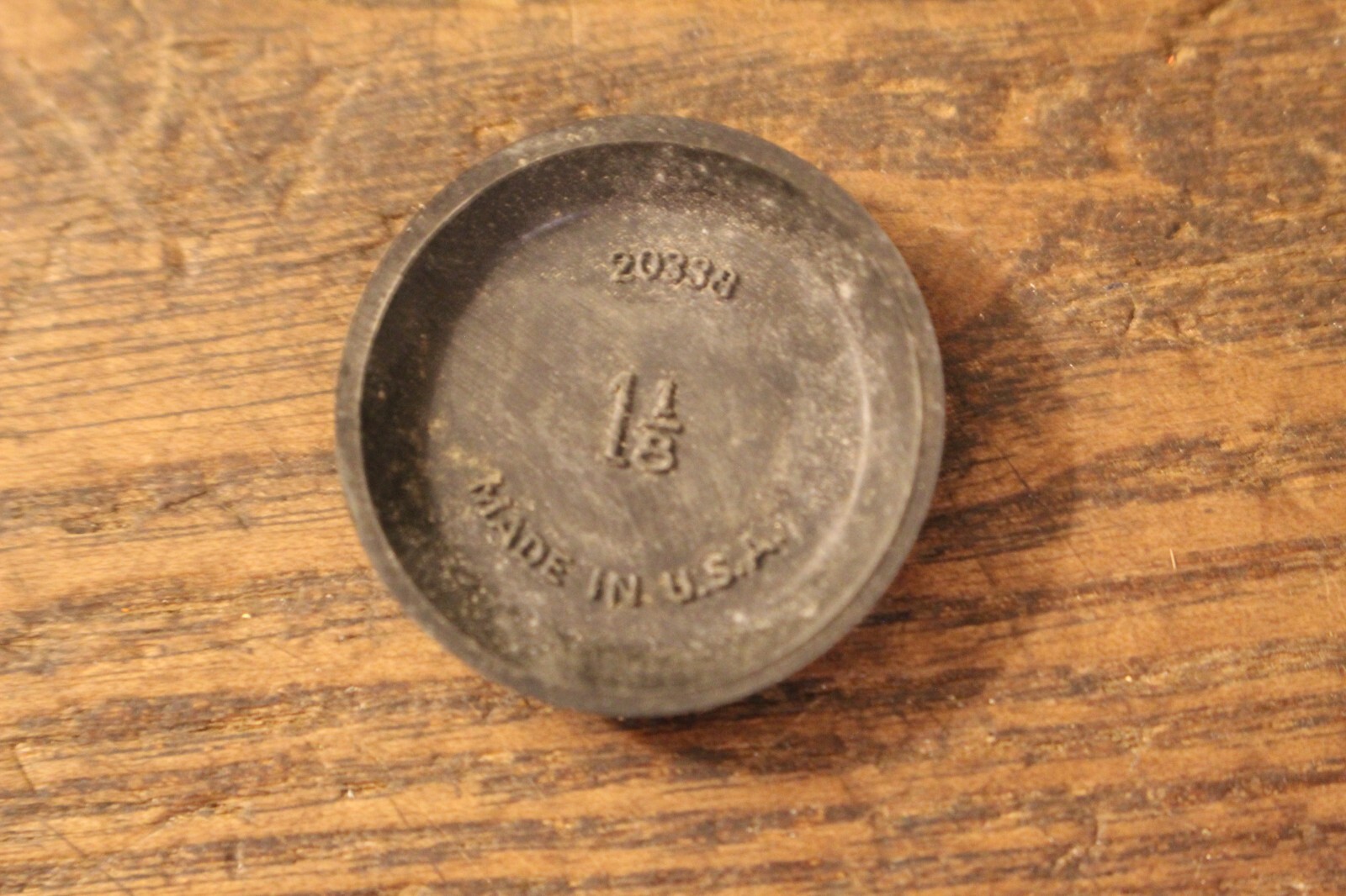 NIB NOS Raybestos (Box of Ten) 1 1/8 Inch Wheel Cylinder Cups WCC 20338