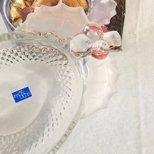 Studio Nova Christmas Treasure Candy Dish Glass Clear Frosted Holly Leaves