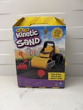 Kinetic Sand, Pave Play Construction Set Vehicle 8oz sand. Minor Pkg Damage