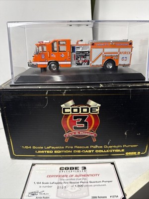 2006 Code 3 LaFayette Pierce Pumper Fire Truck 1:64 Diecast Model