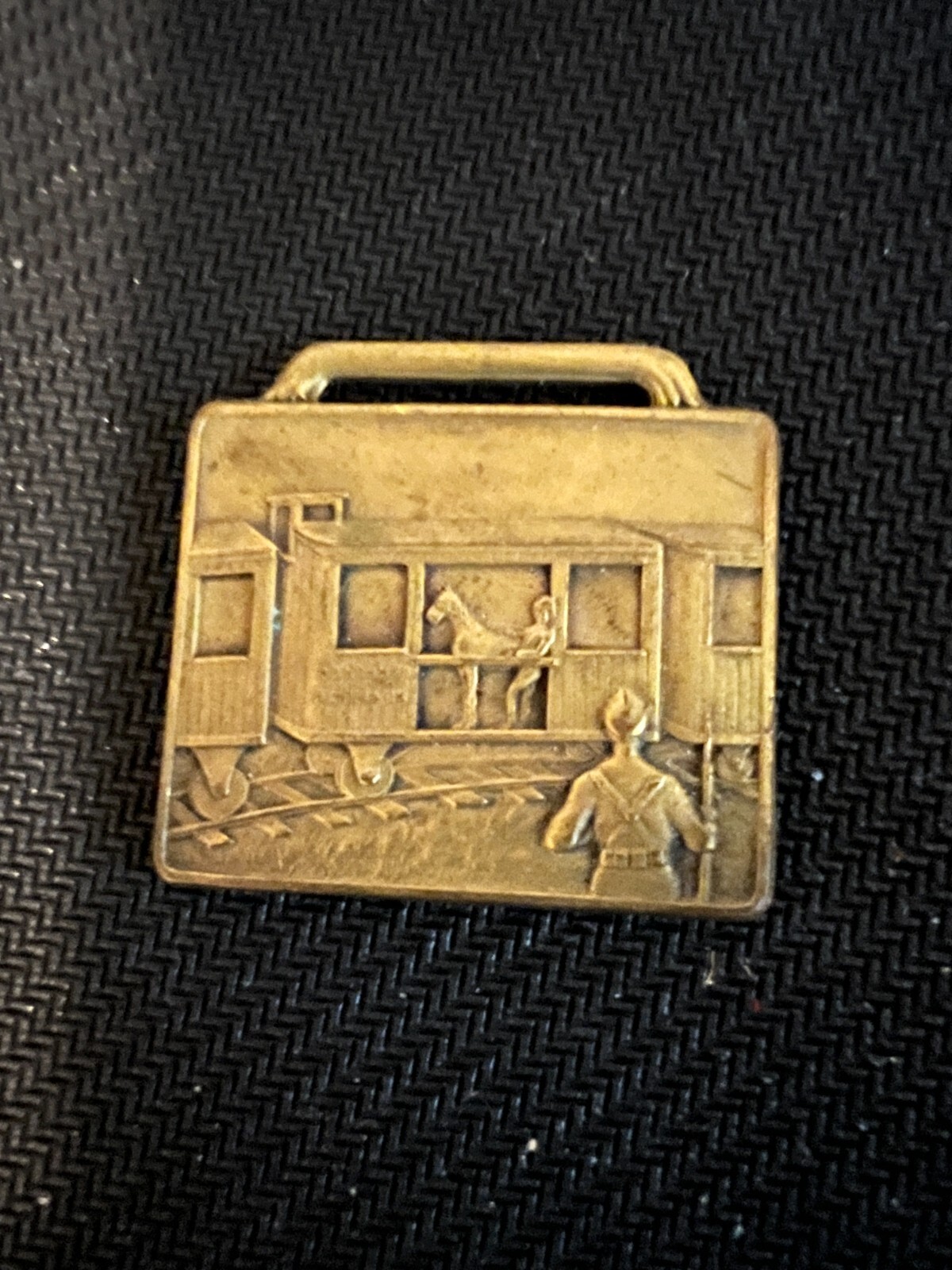 Tag For Trunk With Train And Dog - Can Be Engraved