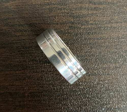 Stainless Steel Grooved Fashion Ring Size 8.75 - Picture 2 of 7