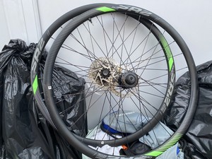 giant sr2 wheelset