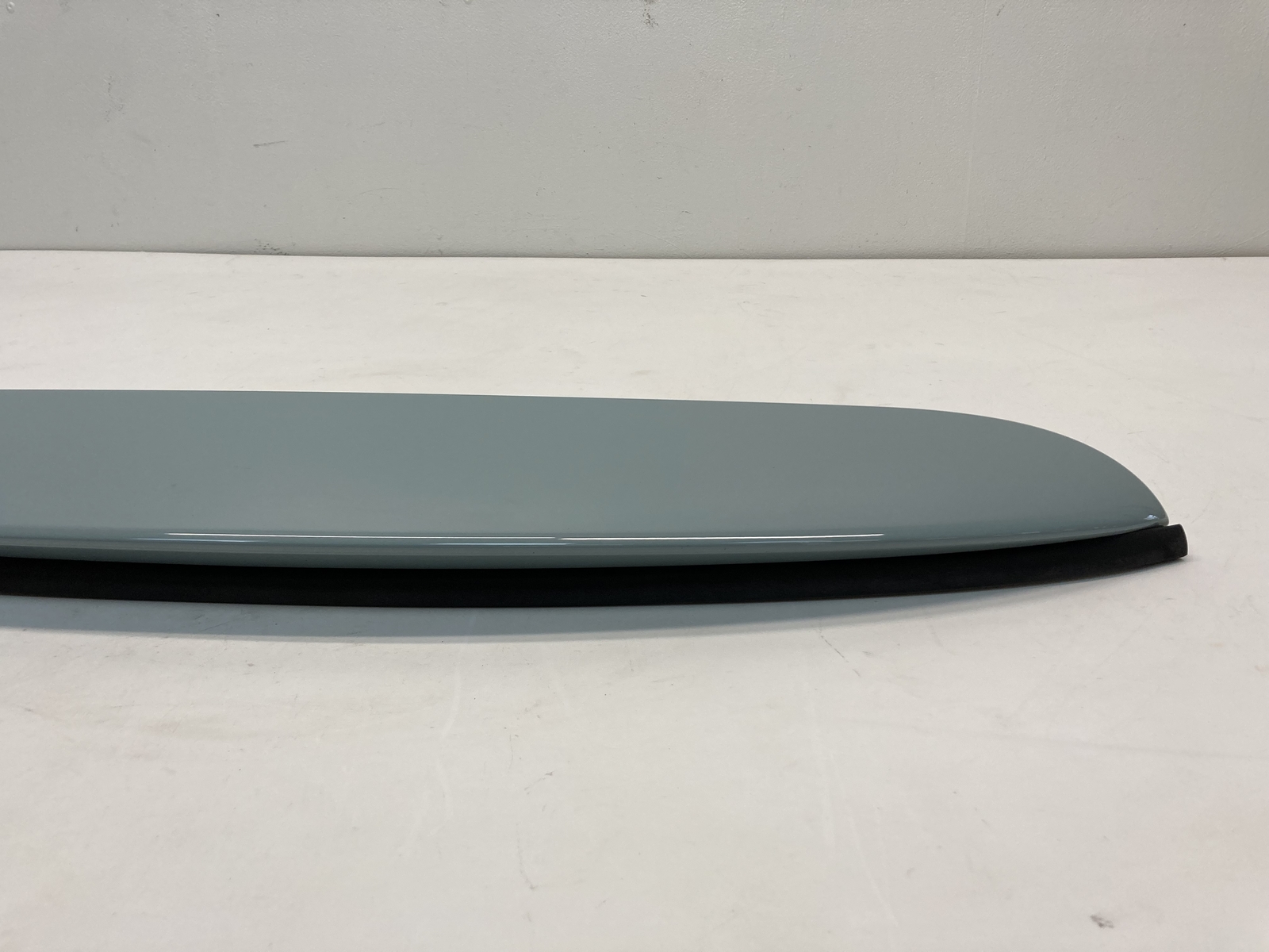 Mini Cooper Base Hatchback Rear Spoiler Ice Blue 51622753756 R56 