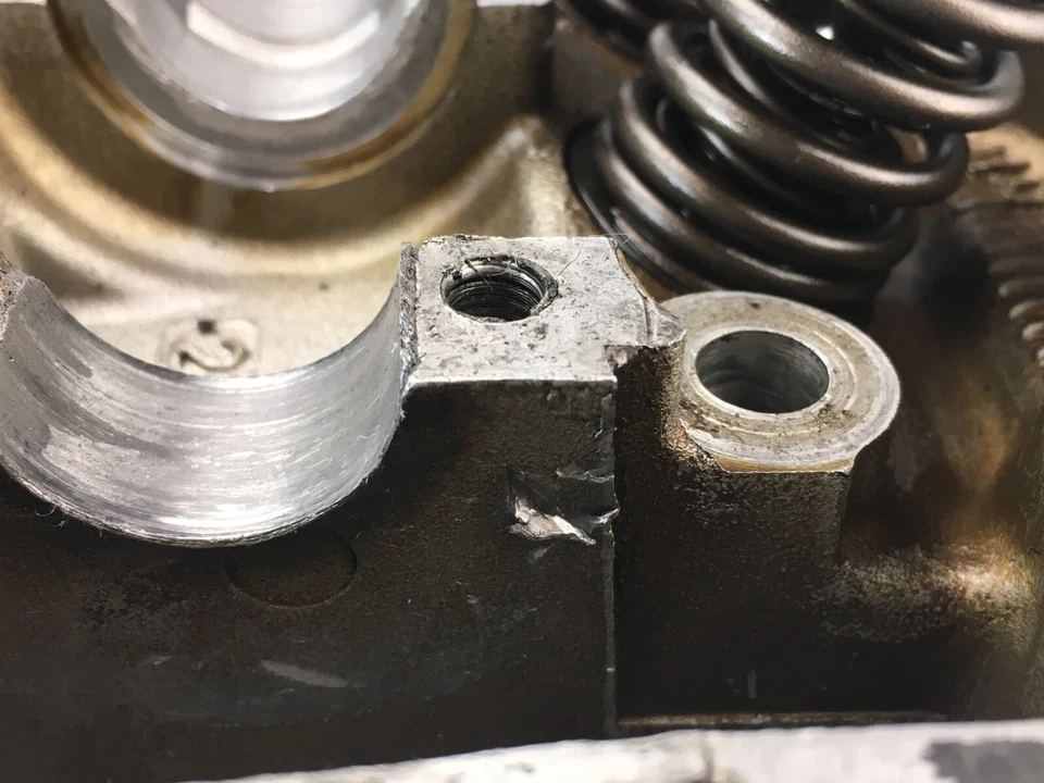 YAMAHA XT 600 E CULATA 2000 3TB1110200 Foto 3 de 4