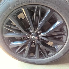 Used Wheel fits: 2020 Kia Telluride 20x7-1/2 alloy 20 spoke gloss black Grade B