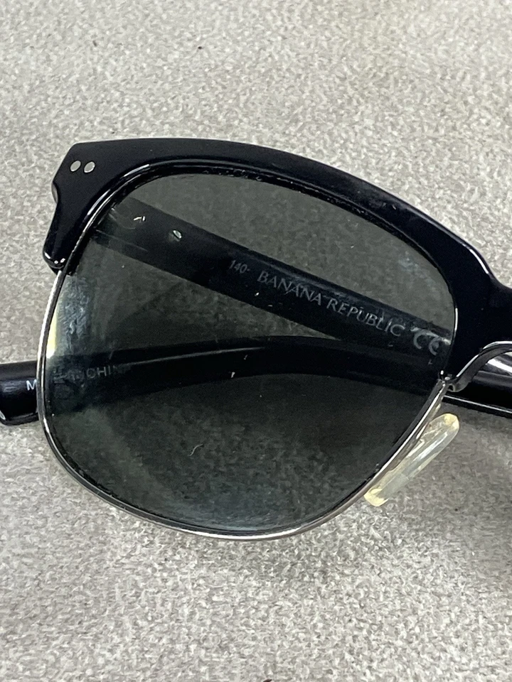 Banana Republic Sunglasses 140 - Image 2 of 4