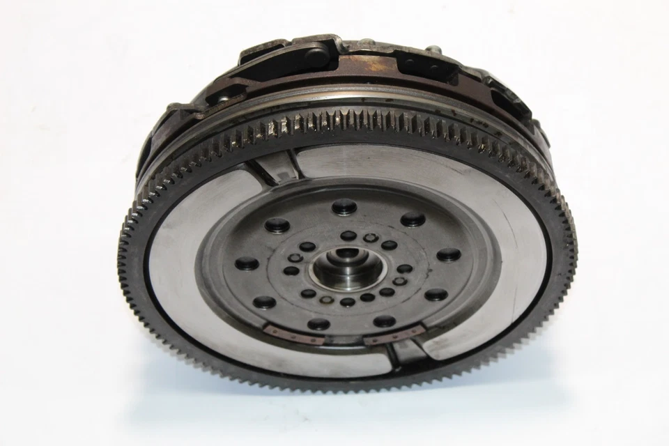 2019 Ssangyong Korando 2.2 Dual Mass Schwungrad 47498 Meilen - Bild 3 von 4