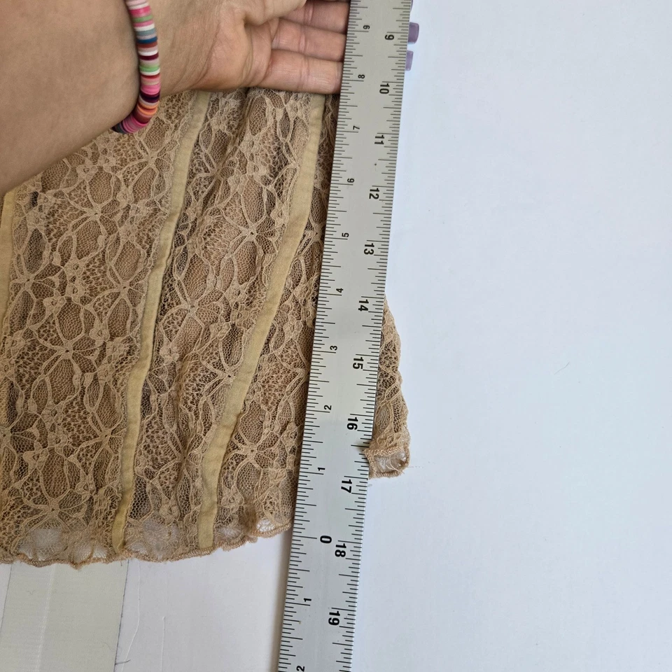 UNIF Corsé de Encaje Camiseta sin Mangas Estilo Lencería Beige Estilo Blusa S Foto 2 de 4