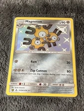 Magneton SV28/SV94 Hidden Fates Shiny Holo Rare Holo Pokemon Card NM