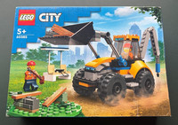 LEGO CITY: Construction Digger (60385) - BRAND NEW SEALED - RARE - RETIRED