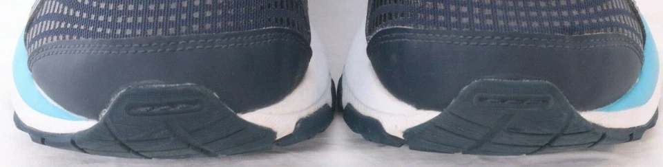 Asics Gel-Cumulus 22 GS Negro Malla 1014A148 Zapatos para Correr Juveniles 5 Y Para Mujer EE. UU. 7 Foto 3 de 4