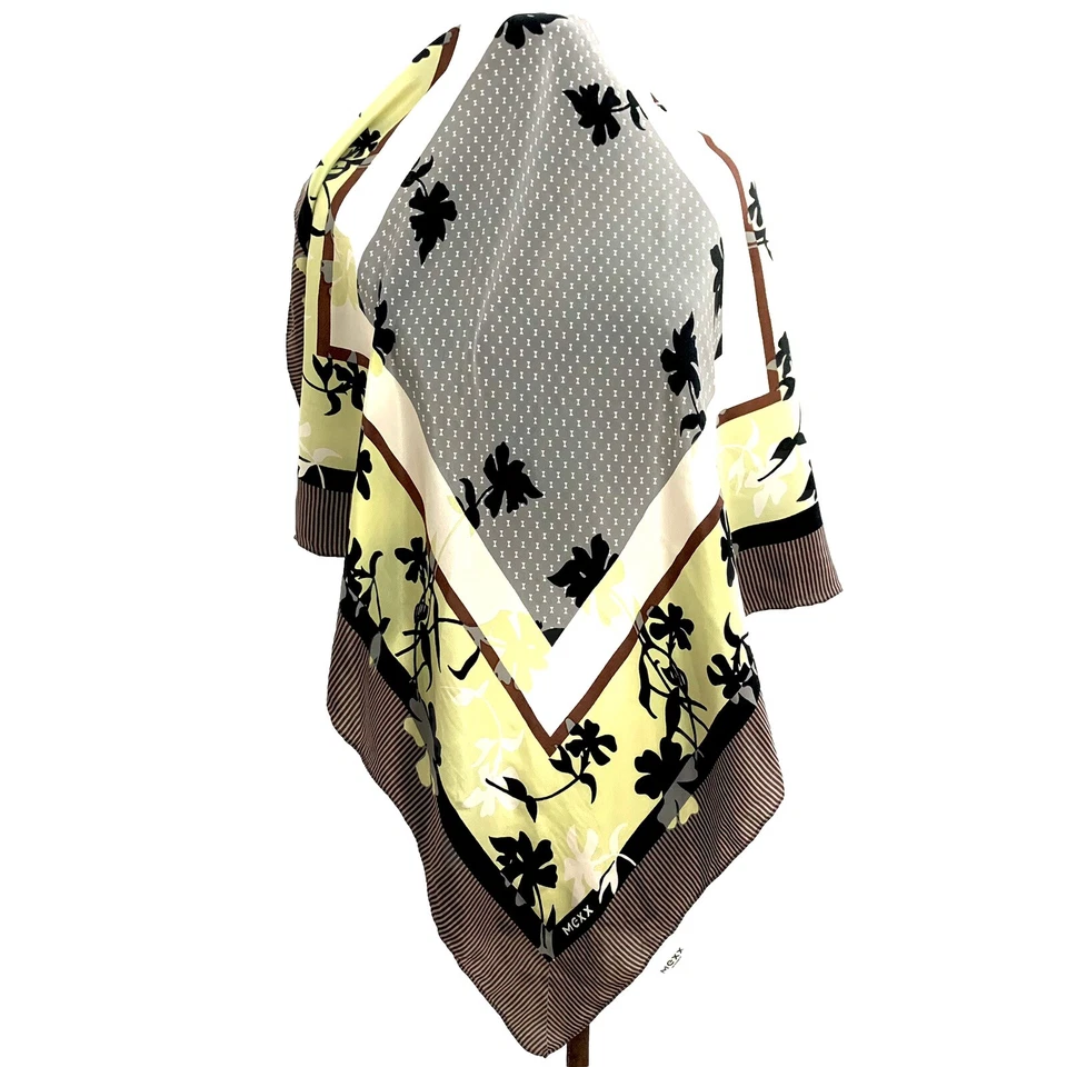 MEXX LENÇO DE SEDA QUADRADO ENROLADO À MÃO CINZA FLORAL 37/34 pol #A61 - Imagem 2 de 4