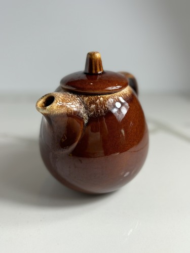 Vintage Hull Pottery Brown Drip Ball Shaped Teapot 7” With Lid Oven Proof USA - Picture 2 of 12
