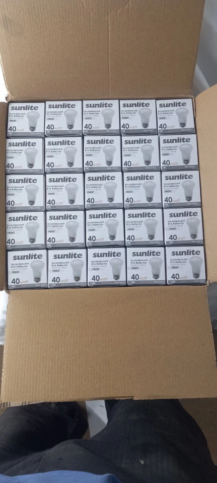 Sunlite 40 Watt  Reflector Flood Bulb R16 Medium Base (Case Of 25) - Image 3 of 4
