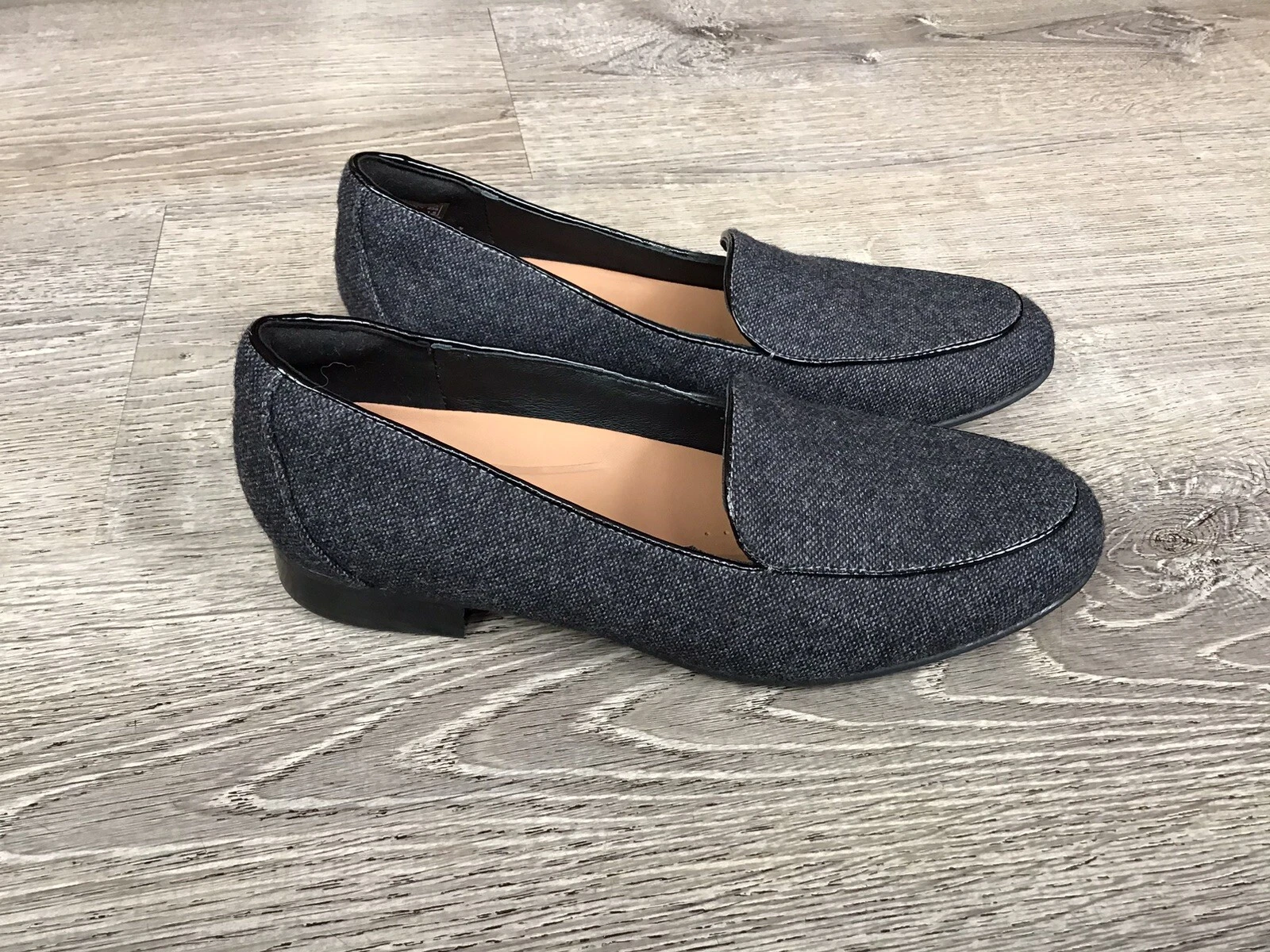 Mocassini donna Clarks destrutturati taglia 7 M Un Blush Ease grigio blocco slip on NUOVI