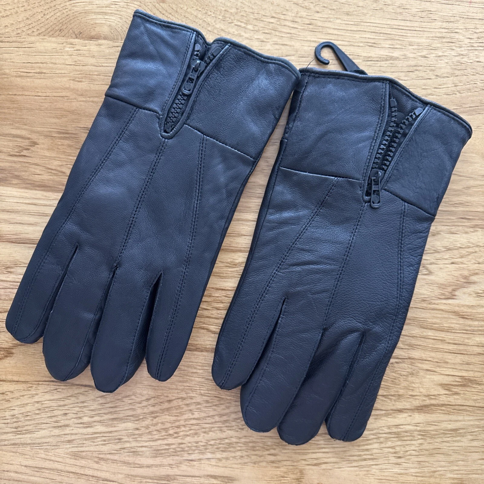 Black leather insulated men's gloves with zipper