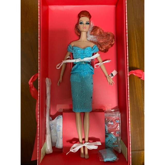 poppy parker it girl FASHION ROYALTY NRFB 5th anniv