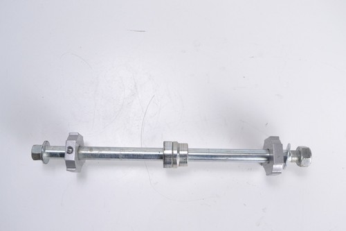 Hinterradachse KTM RC 390 2022-2024