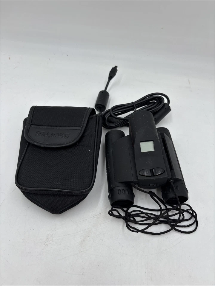 Simmons Capture View 8x22 VGA Integrated Digital Camera Binoculars With Case - Image 3 of 4