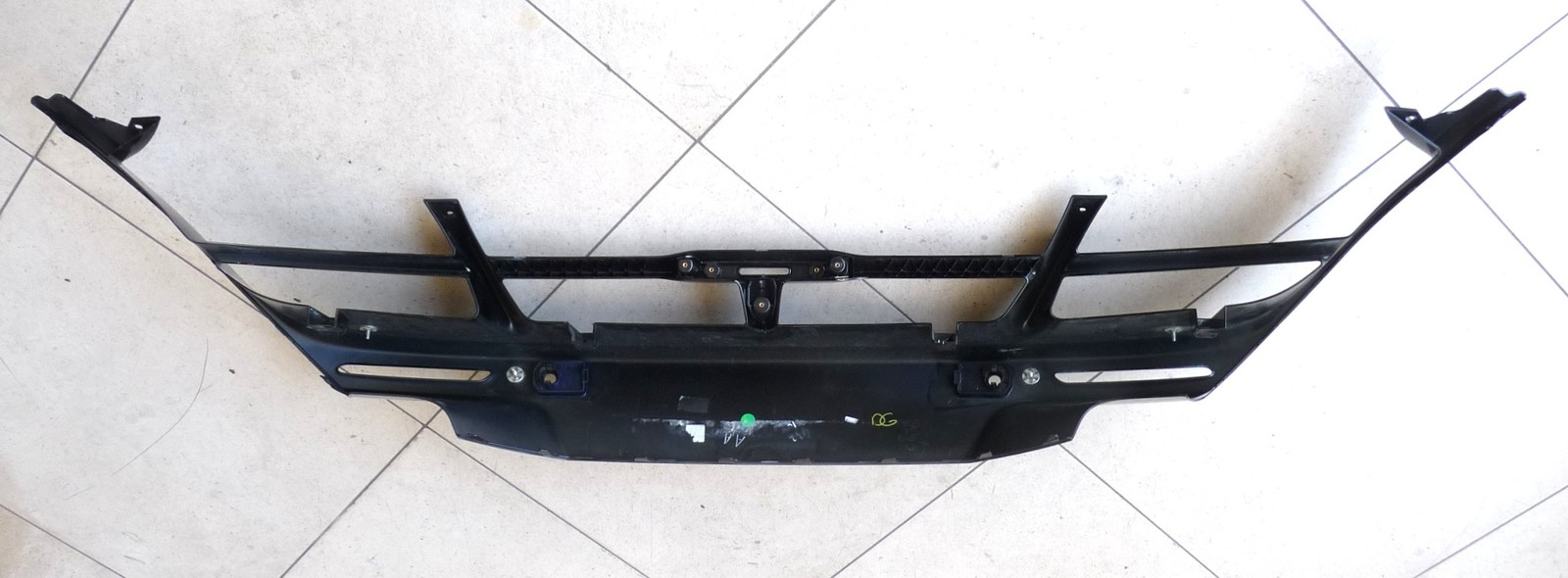 2023-2025 McLaren P28 750s Rear bumper cover lower valance diffuser 28AA265CP OE