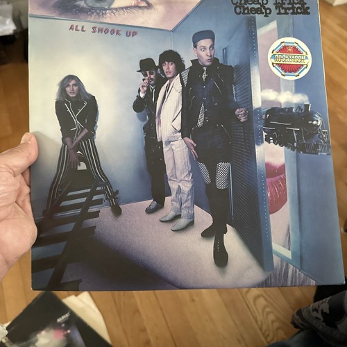 Cheap Trick All Shook Up LP Australia Release Excellent Condition - 第 7/11 張圖片