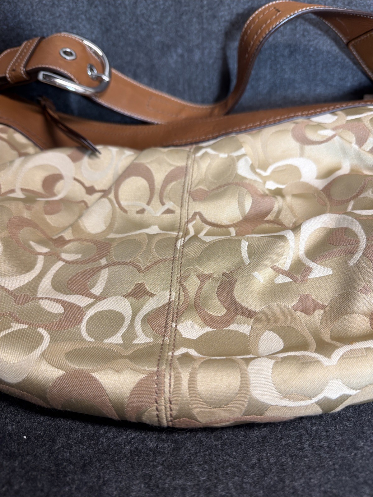 Vintage Y2K Coach F14491 Soho Pleated Leather Canvas Hobo Shoulder Bag Used